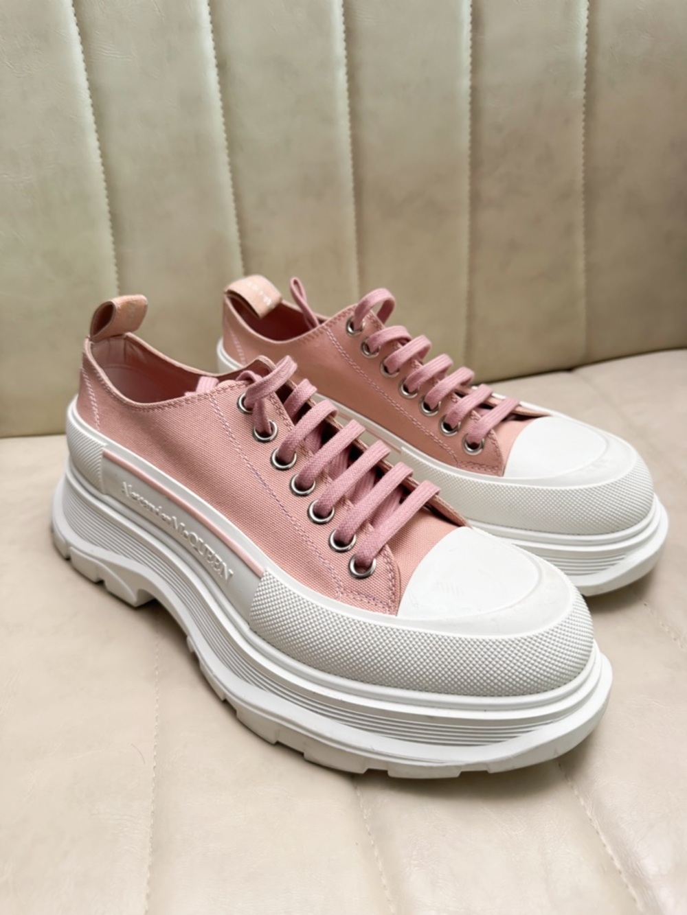 Alexander McQueen Tread Slick Sneakers in baby pink Size 40 (10US Women)